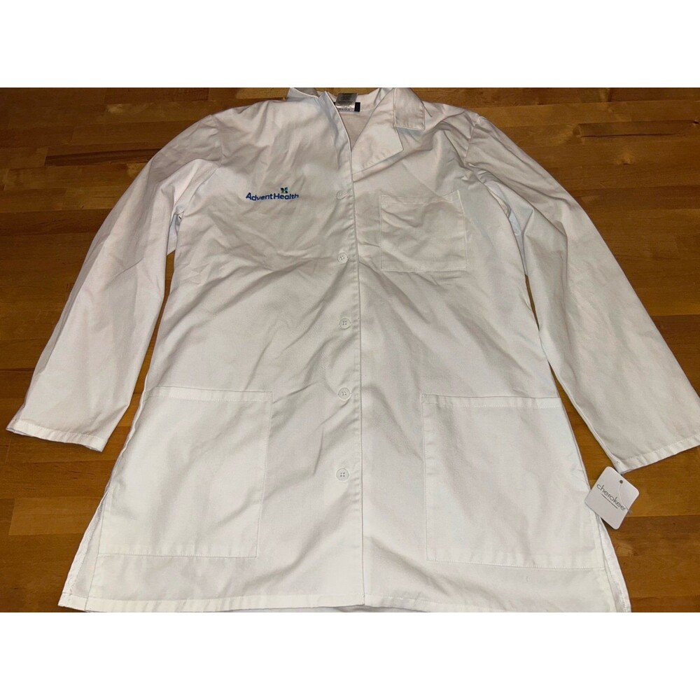 Women’s AdventHealth Cherokee WorkWear White Lab Coat Size Large 32 Inch Length
